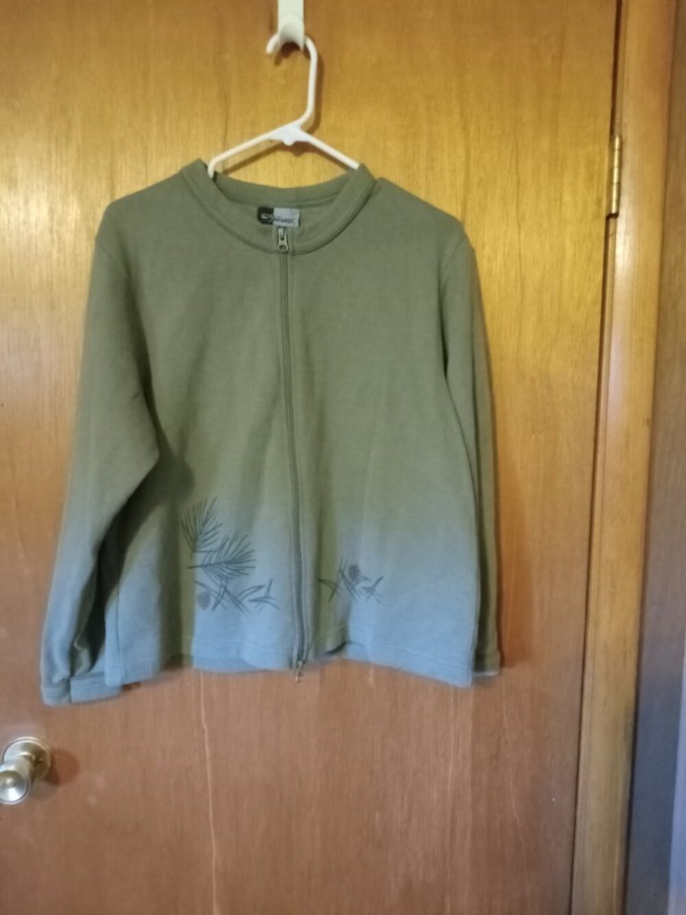 *3 FOR $13* Green zip up pine cone cardigan